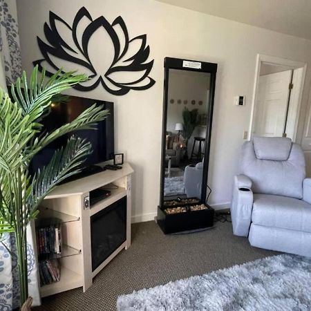 Gorgeous New Zen Suite Sleeps 4-Ski On Off Jiminy Hancock Bagian luar foto